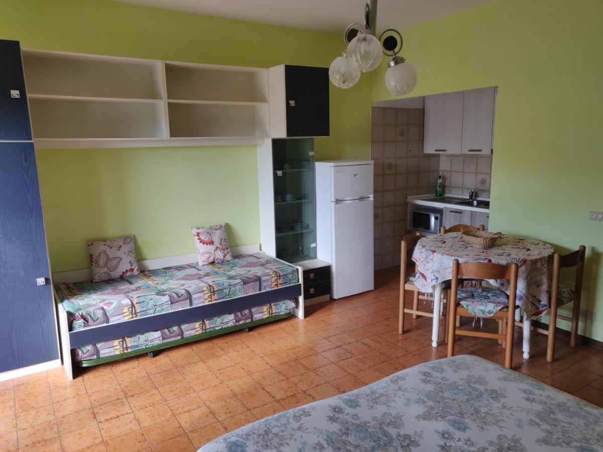 Residenza Il Poggio Apartment San Bartolomeo Al Mare Exterior photo