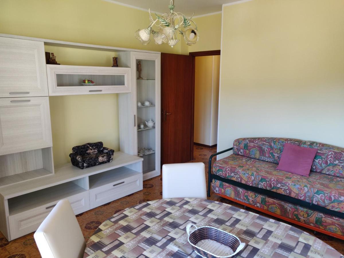 Residenza Il Poggio Apartment San Bartolomeo Al Mare Exterior photo