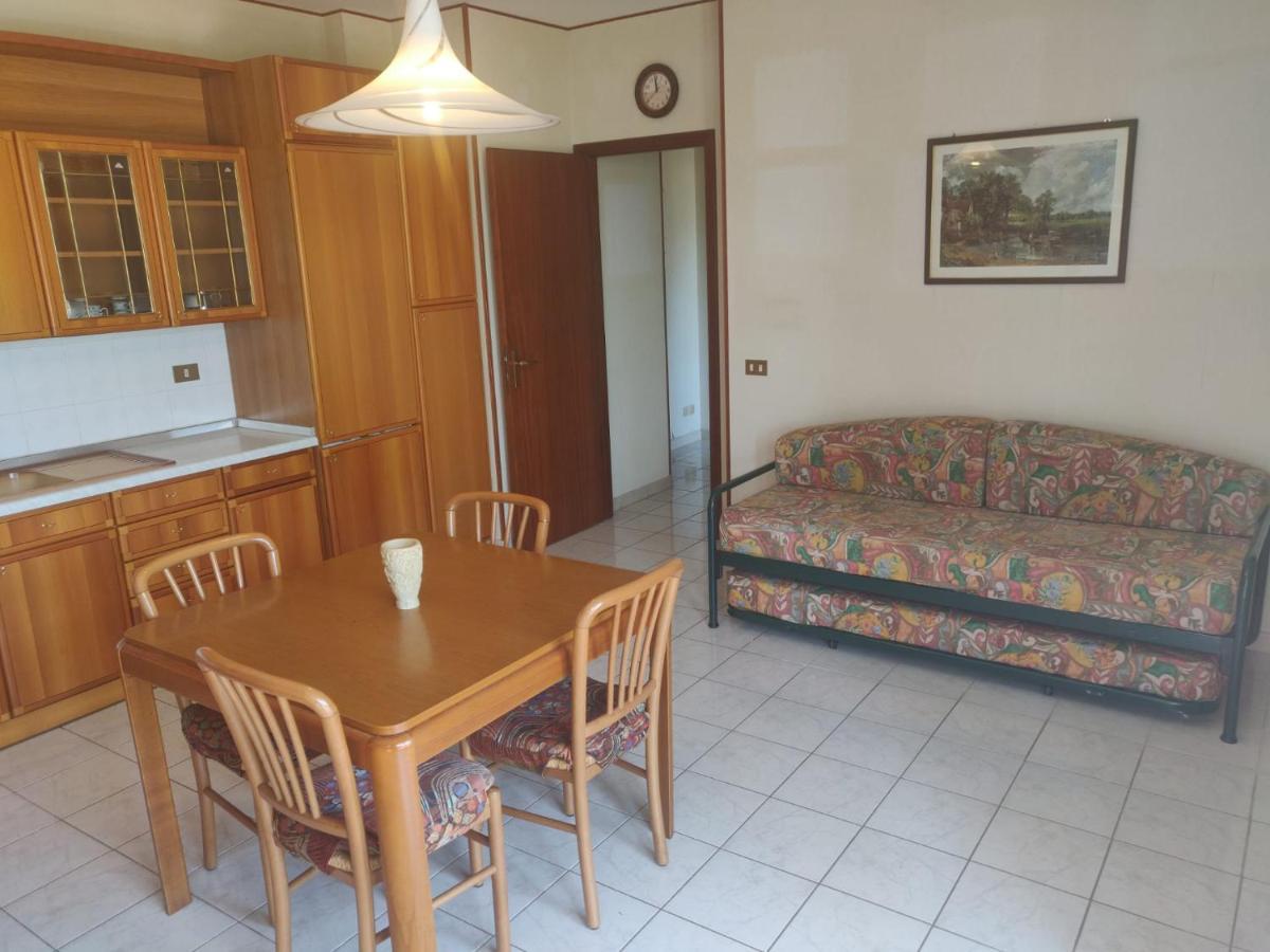 Residenza Il Poggio Apartment San Bartolomeo Al Mare Exterior photo